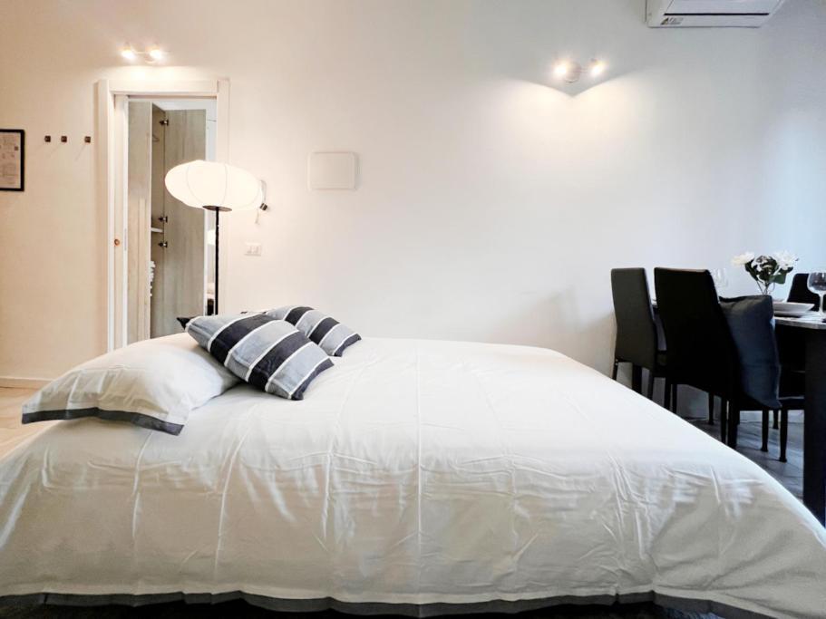20 Min Duomo - Modern Apartment Milano Ngoại thất bức ảnh