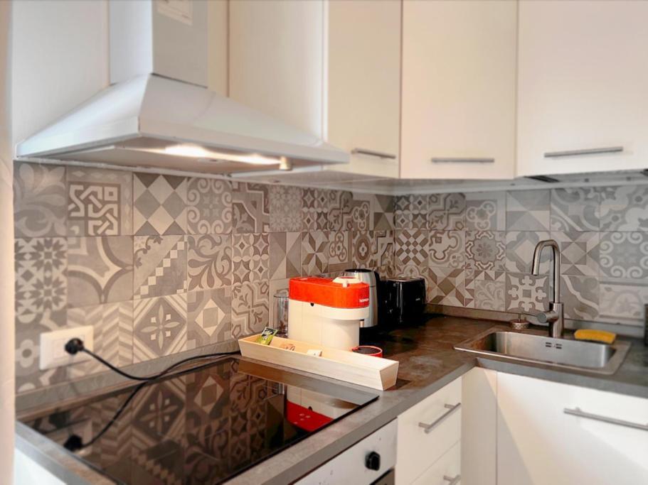 20 Min Duomo - Modern Apartment Milano Ngoại thất bức ảnh