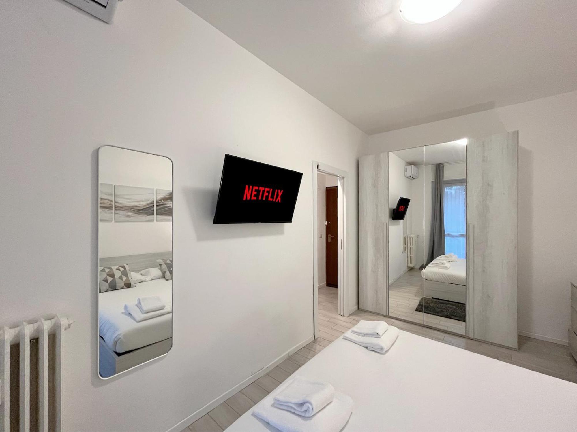 20 Min Duomo - Modern Apartment Milano Ngoại thất bức ảnh